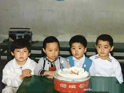 ��������