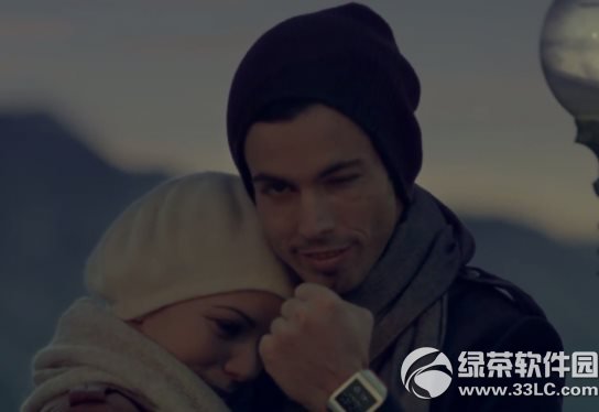 ����gear s��ô�ӣ�gear s�����ֱ�����1