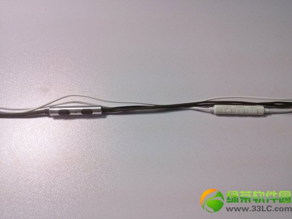 С�׻������C���b����ô�ӣ�С�׻������C���b���u�y4