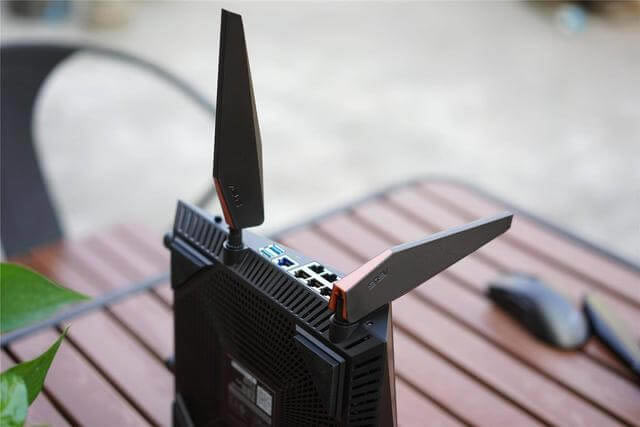 �A�TROG GT-AC5300·�����M�W����