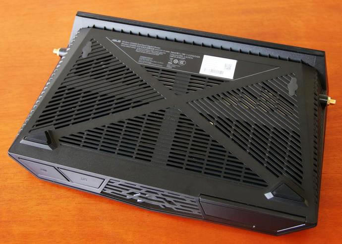 華碩RT-AX88U電競路由評測 WiFi6網(wǎng)絡(luò)性能怪獸