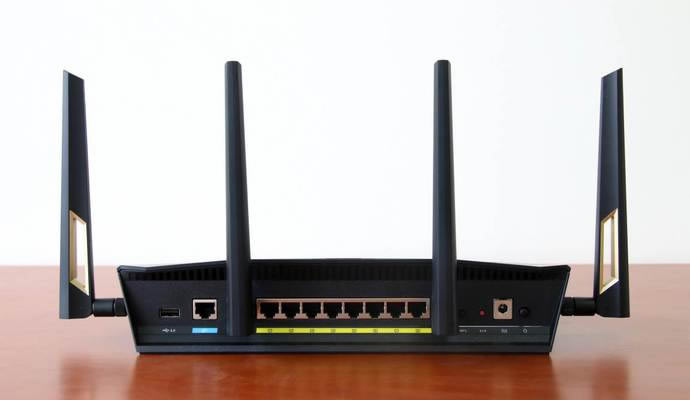 華碩RT-AX88U電競路由評測 WiFi6網(wǎng)絡(luò)性能怪獸