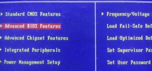 U�P��ʾ��Remove disks or other media����ô̎��?