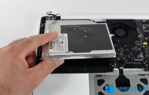 Win8筆記本光驅(qū)不讀盤(pán)的解決方法