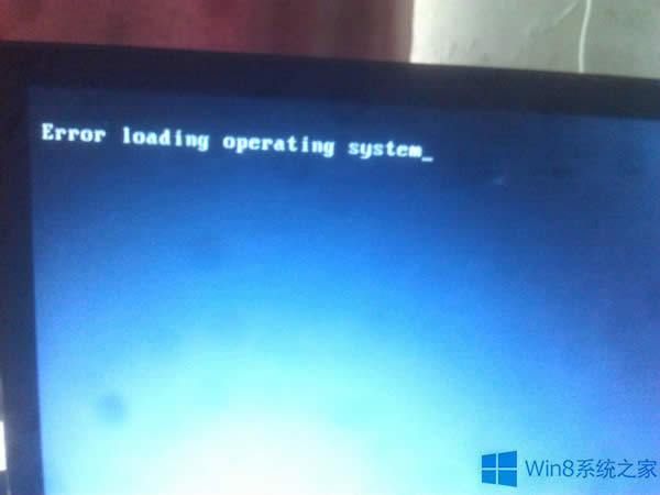 Win8系統(tǒng)開機黑屏有滴滴的響聲怎么解決?